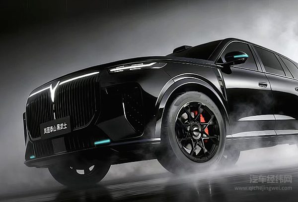 2026款岚图泰山官图发布 黑武士版 + 华为智驾 V4.1 领衔 3 月上市