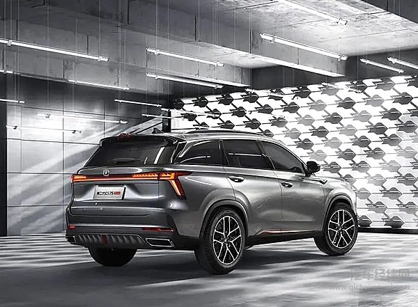 预算不多又想年前购车 长安CS75 PLUS与星越L值得一看