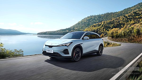 1-11月份同比暴增213.4% 极狐品牌的成绩是怎么来的？