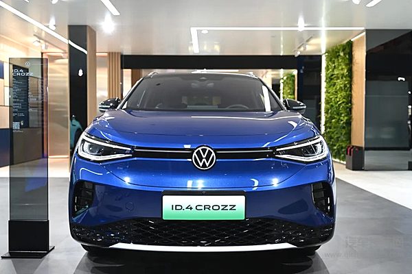 全新一代迈腾首发亮相一汽-大众家族最强阵容闪耀北京车展