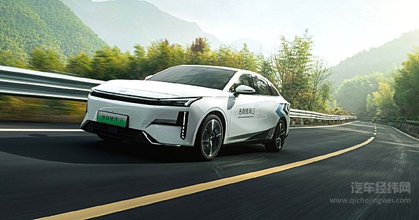 热门插混家轿面对面 风云A8对比银河L6如何选？