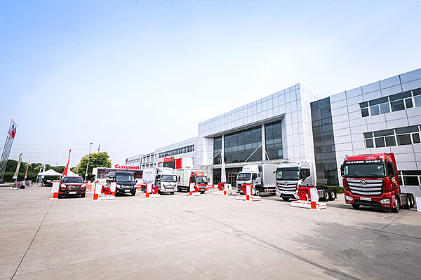 福田康明斯全球发布智慧动力解决方案 福田搭载福康国六发动机全系车型隆重亮相