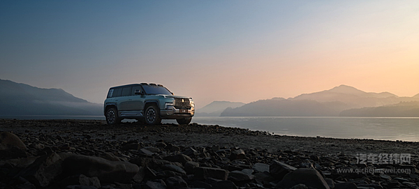 可城市可越野 仰望U8以云辇-P拓展体验边界