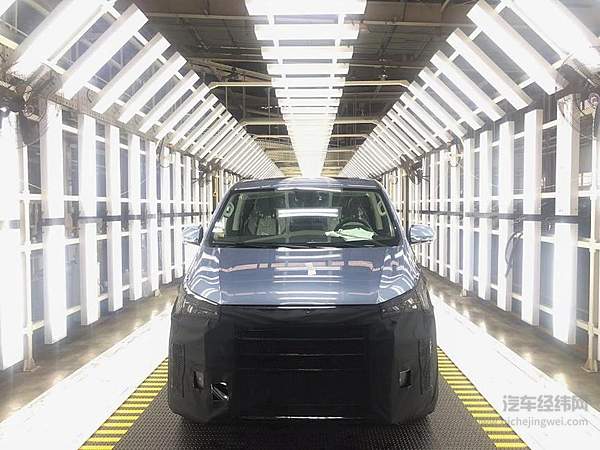 上汽MAXUS EUNIQ 7 MCB阶段首台车正式下线