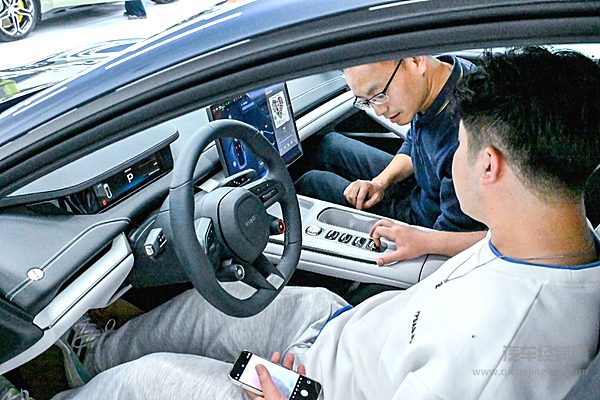 21.59万元起售 小米SU7上市能否一炮而红？