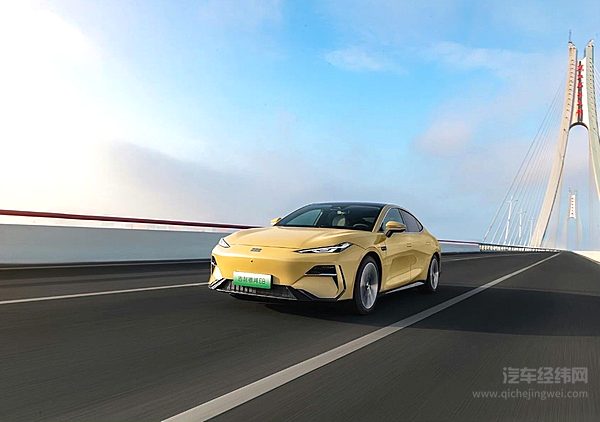 主力售价在20万元以内 银河E8拼性价比输给了东风eπ007？