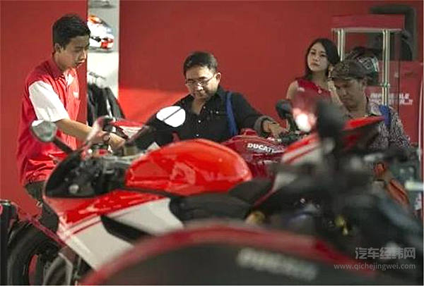 亚太二轮消亡史