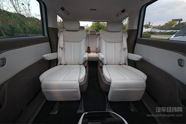 上汽大通大家7