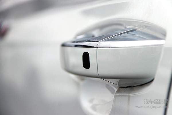 中国重汽·VGV U75PLUS重庆发车 零百加速仅需8秒