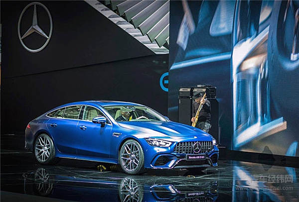 换代、改款齐上阵 梅赛德斯-奔驰携豪华阵容抢夺日内瓦车展“主咖”