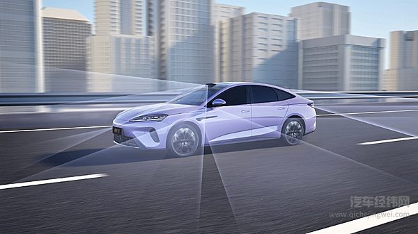 华为智能VS比亚迪三电 深蓝L07与海豹07 EV你选谁？