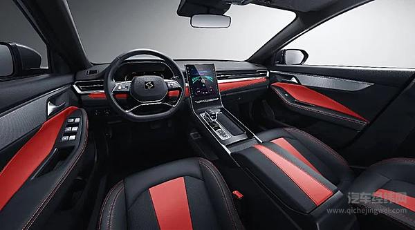 运动型轿车的杰出代表 领克03与思皓曜谁更强