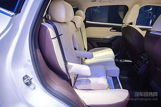 2021款VV6新车型亮相北京车展 儿童优先成亮点