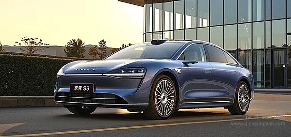 鸿蒙座舱+乾崑智驾 阿维塔12与享界S9该选哪一个？