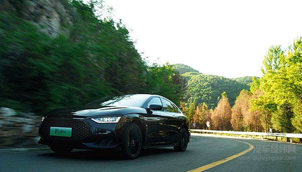 新能源汽车行业进入淘汰赛 比亚迪还有提升空间吗？