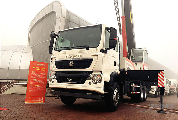 2017年中国重汽豪沃主推16款车型