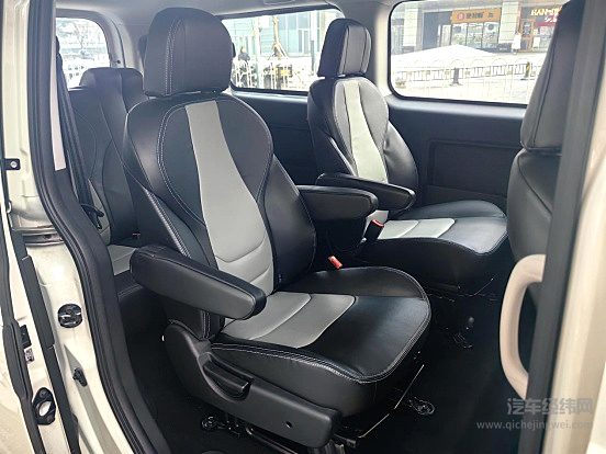 10万出头买宜商宜家的混动MPV 瑞风M3 PLUS HEV不做偏科生