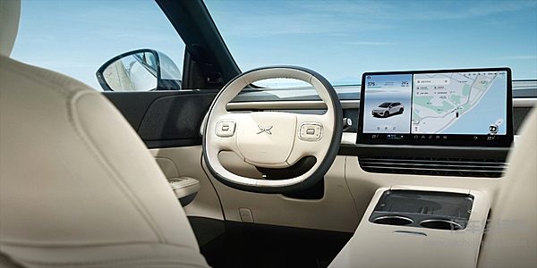 极氪X焕新上市 同等价位下选它还是小鹏G6？