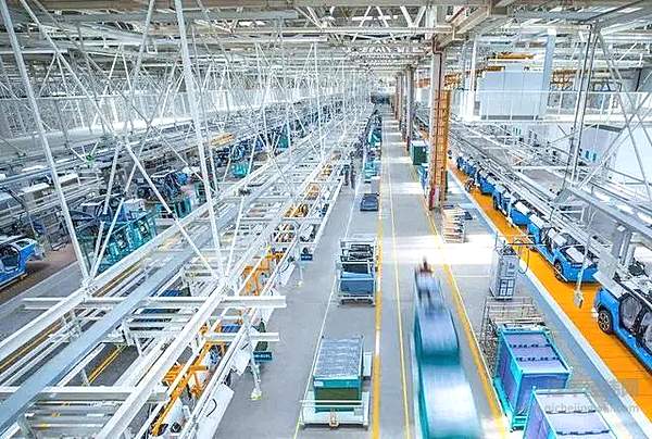 疫情笼罩下的全球汽车行业 没有一家车企可以独善其身！