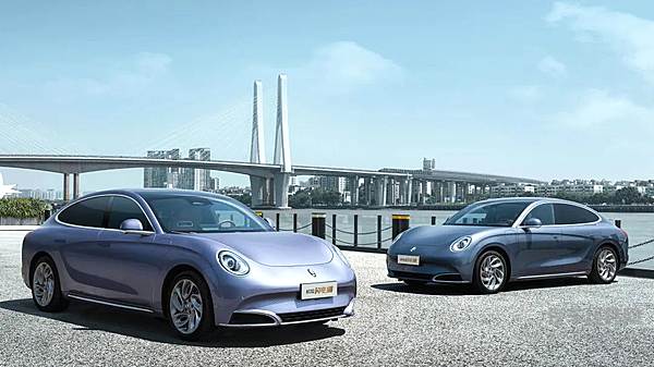 后来居上 新能源赛道上为什么传统车企正在跑赢蔚小理？