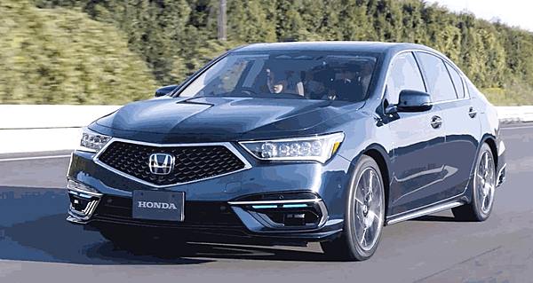 奥迪玩不转的L3 奔驰能搞定吗？