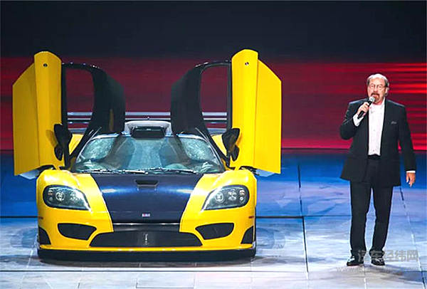 吴亦凡站台国产“超跑”