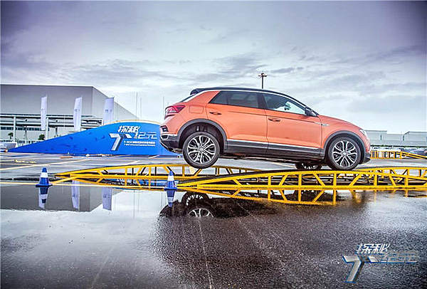 可盐可甜的一汽-大众T-ROC新“玩法”6到飞起！