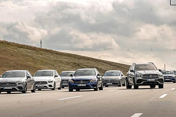 梅赛德斯-奔驰在德国荣获全球首个有条件自动驾驶（L3）系统国际认证