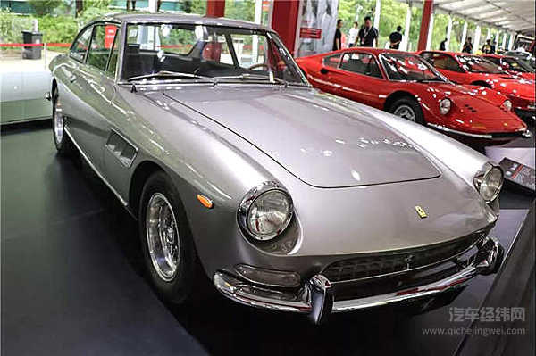 恩佐120周年诞辰 这条法拉利的“时光隧道”竟比张智霖更耀眼