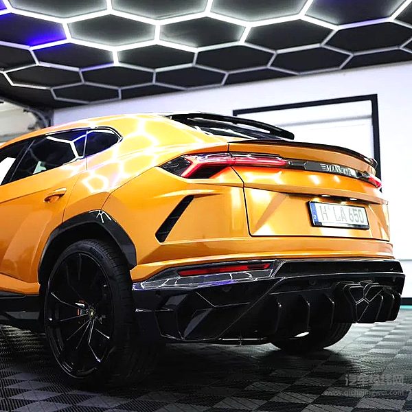 兰博基尼URUSMANSORY定制版