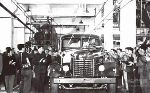 风雨长春 中国第一汽车城的坚持与坚守