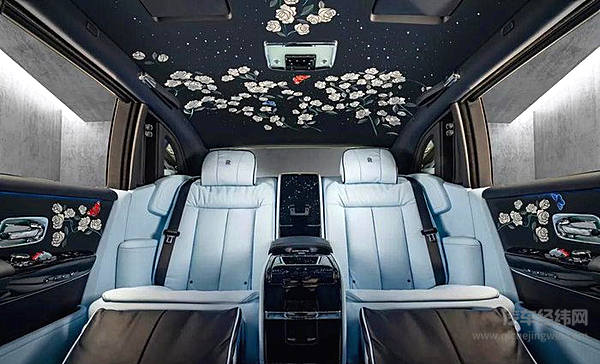 劳斯莱斯化身“Rose-Royce”   玫瑰幻影典藏版展现艺术气质