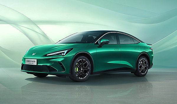 北汽极狐阿尔法S（L3版）规模化试运行 二季度开放个人预约