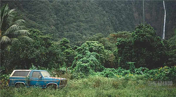 别不承认，区区东南亚就是比我们会玩车