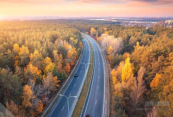 续航里程突破600km 比亚迪汉打造“科技范儿”