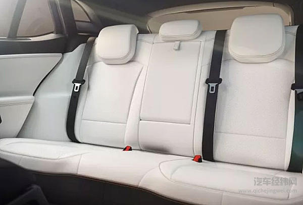 拜腾首款量产车M-Byte亮相 48英寸大屏吸睛！ 