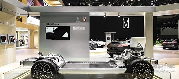 向华为学习 宁德时代能不能玩转滑板底盘？