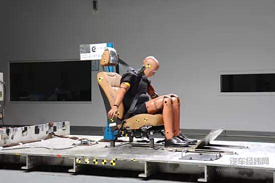 BEIJING-X7鞭打测试