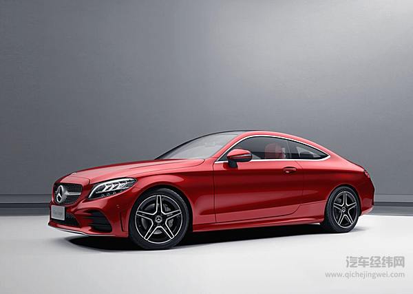 新一代奔驰C级上市：逆水行舟 岂敢摸鱼