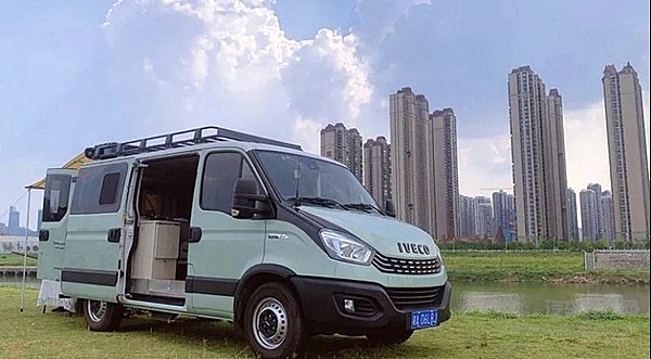 六一儿童节！开着依维柯欧胜房车、得意宿营车 解锁N种遛娃新姿势