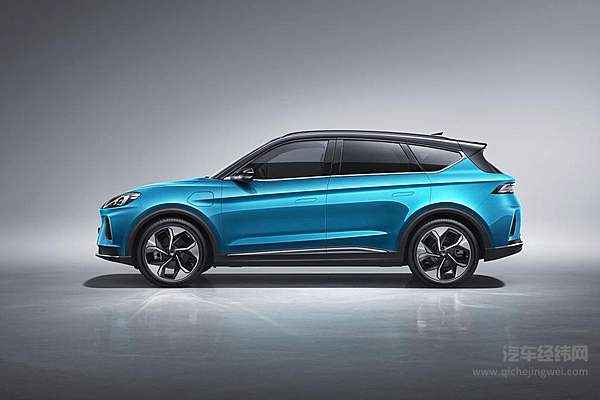 从ARCFOX αT来看 为何高端就要纯电？