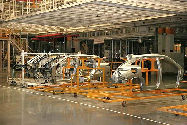 正式量产下线！ 你们要的凡尔赛即将霸屏