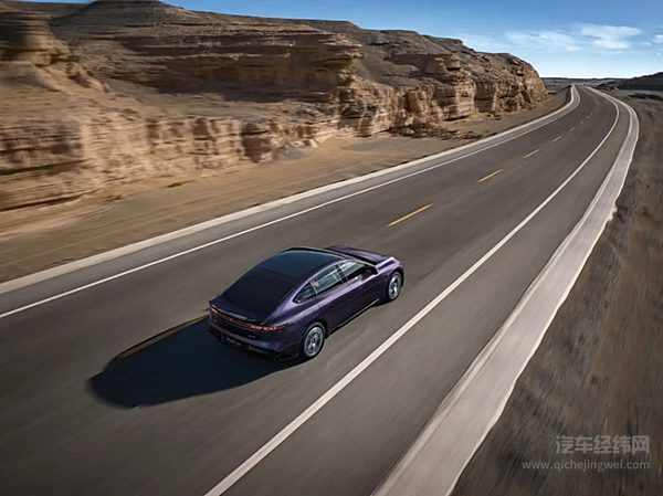 东风奕派接入DeepSeek全系列大语言模型！