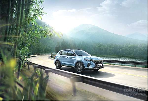 国潮上新，最强王者 荣威RX5 PLUS正式上市，领潮惊喜价9.88-13.48万元