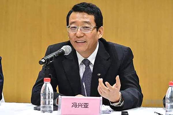 十家车企大佬、万字干货：明年车市怎么看、怎么办？