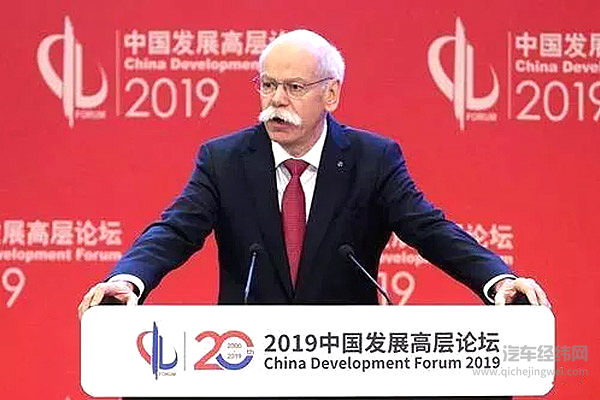 外媒曝戴姆勒欲出售Smart50%股份，吉利或成新金主