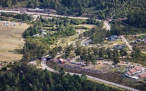 把尾翼装在车头？这是什么骚操作