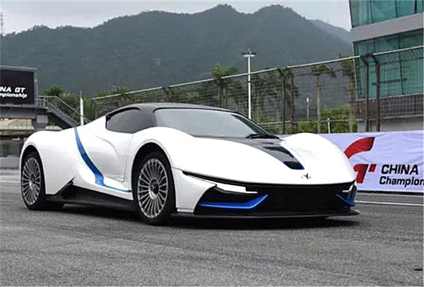 百公里2.9秒！这台中国造的千万级超跑技惊四座！