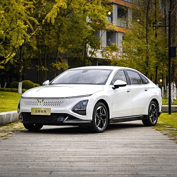 10万元就能买 五菱星光和启源A05谁更值？