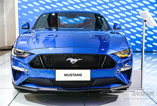 “两面派”美式肌肉跑车出场！ 这匹“野马”你降得住吗？